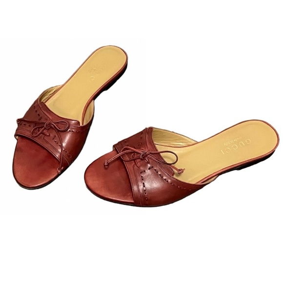 Gucci Shoes - GUCCI Authentic Vintage Leather Red Slides Sandals Shoes Sz 7 Women’s (37C EU)